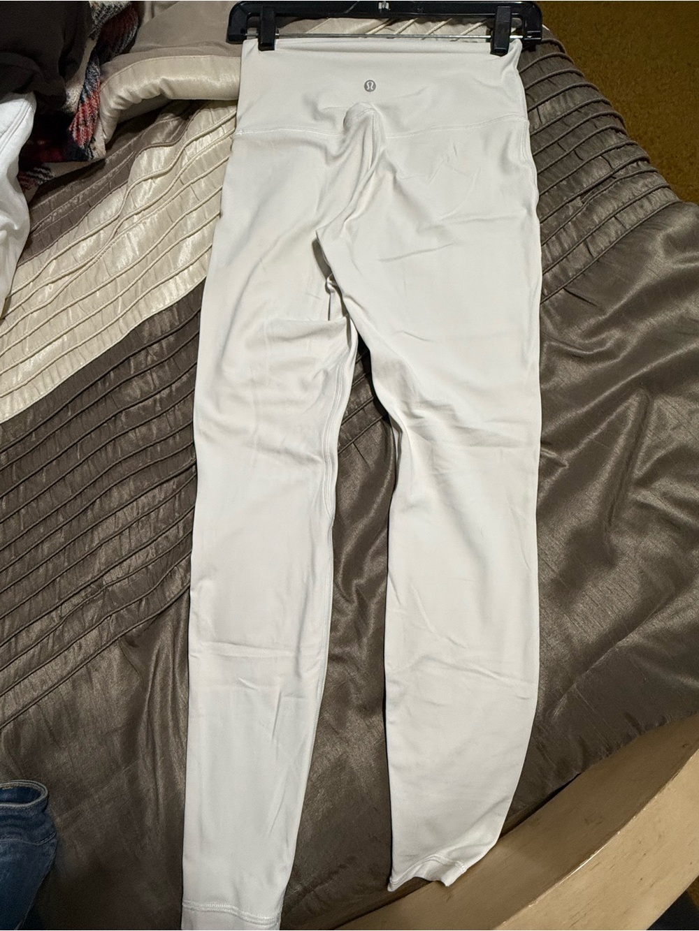 lululemon athletica Women’s Cream Performance Joggers